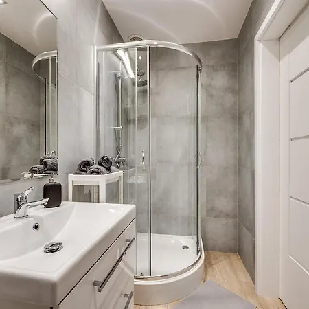 Platinum 30 Z Aneksem Kuchennym Apartment Rybnik (Silesia)